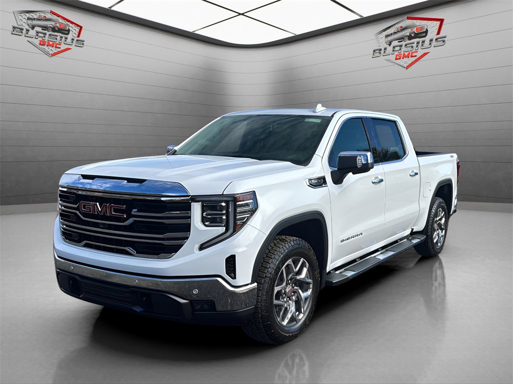 2026 GMC Sierra 1500 SLT's photo