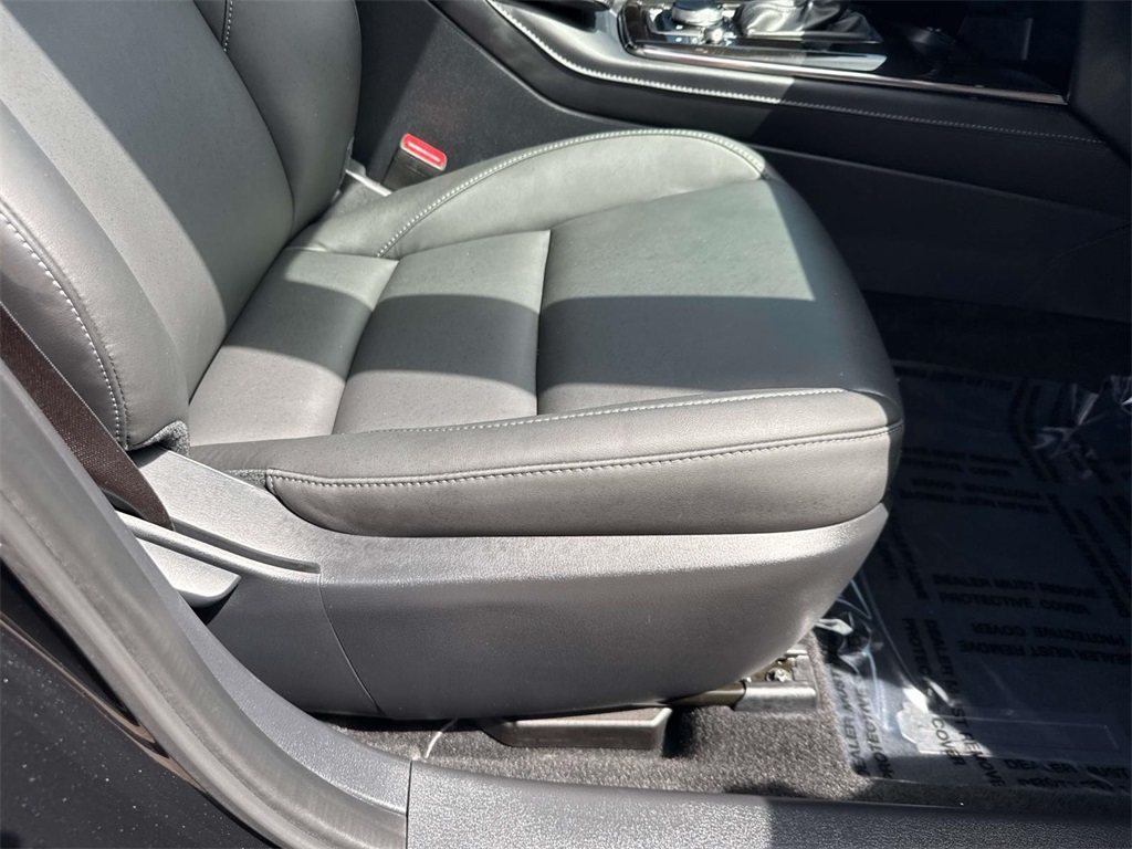 2024 Mazda CX-30 2.5 S Preferred photo 11