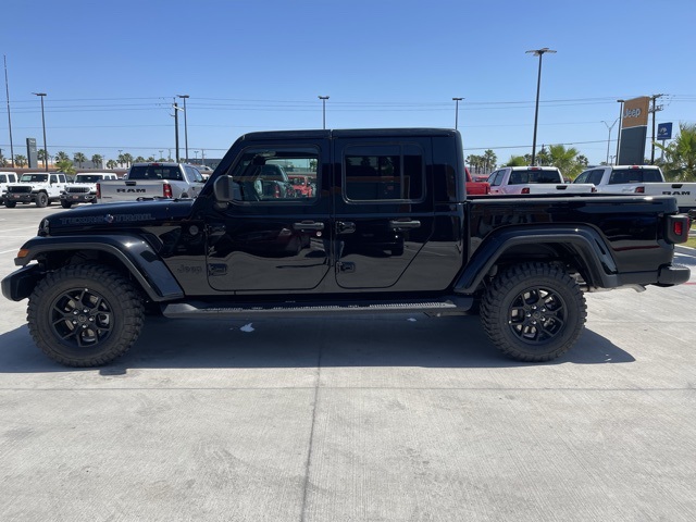 2025 Jeep Gladiator Sport photo 4