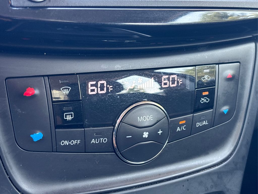 2019 Nissan Sentra SV photo 20