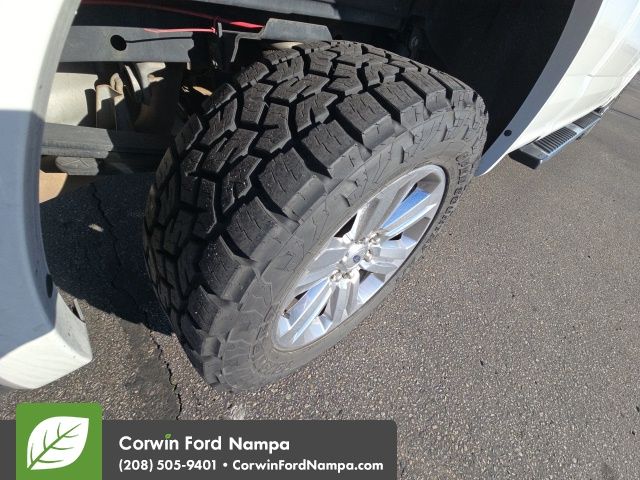 2020 Ford F-150 Lariat photo 3