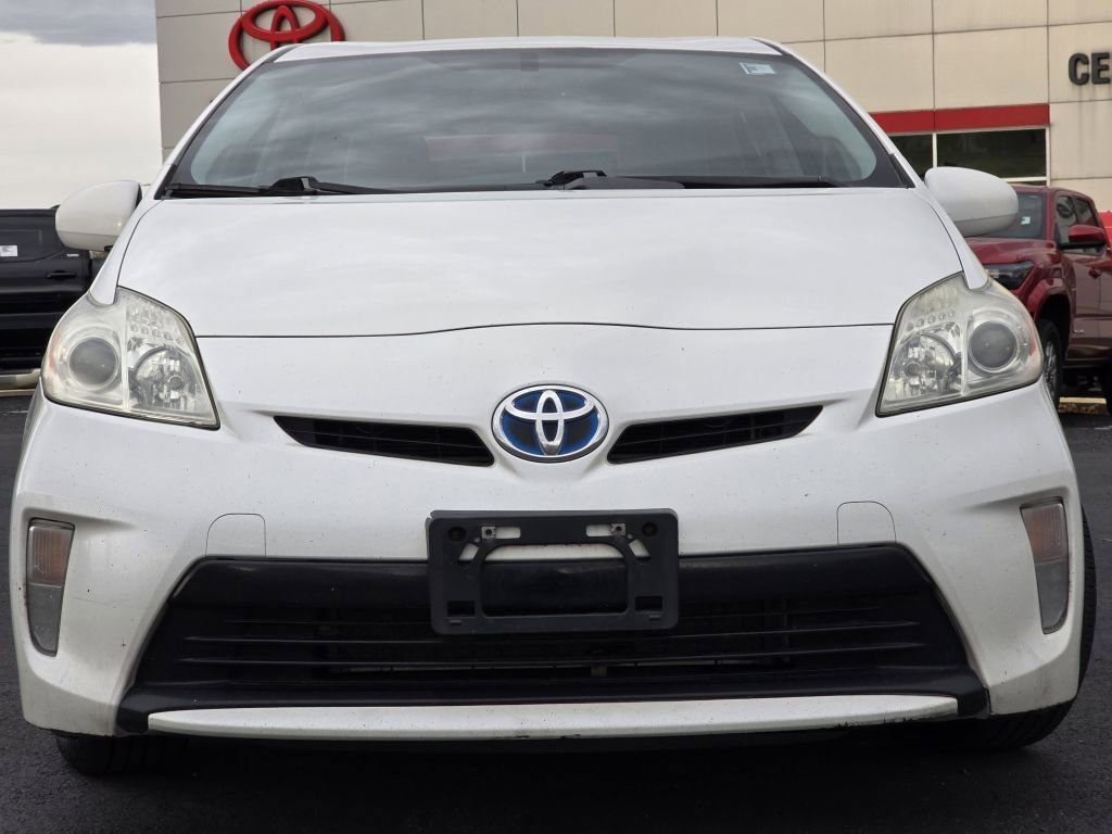 2012 Toyota Prius Four photo 3