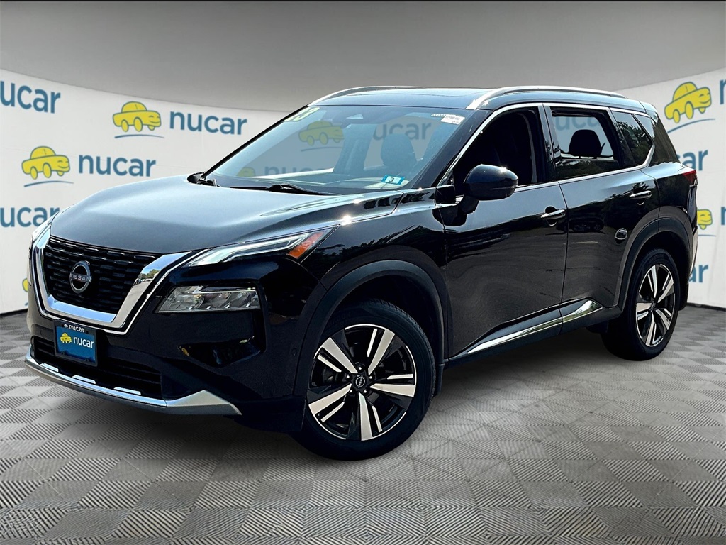 2023 Nissan Rogue Platinum photo 3