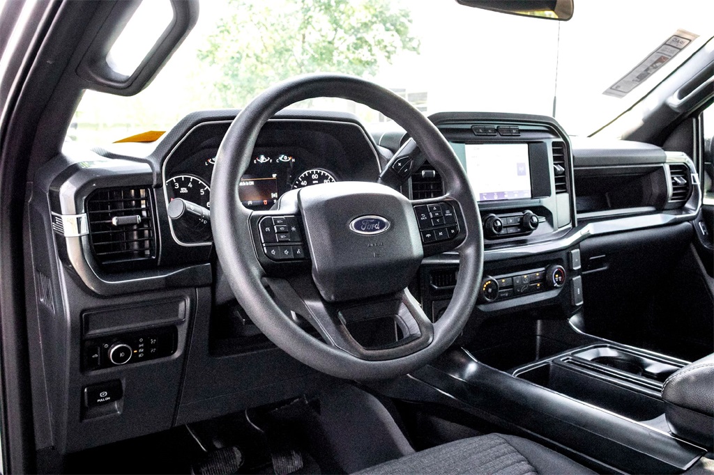 2023 Ford F-150 XL photo 15