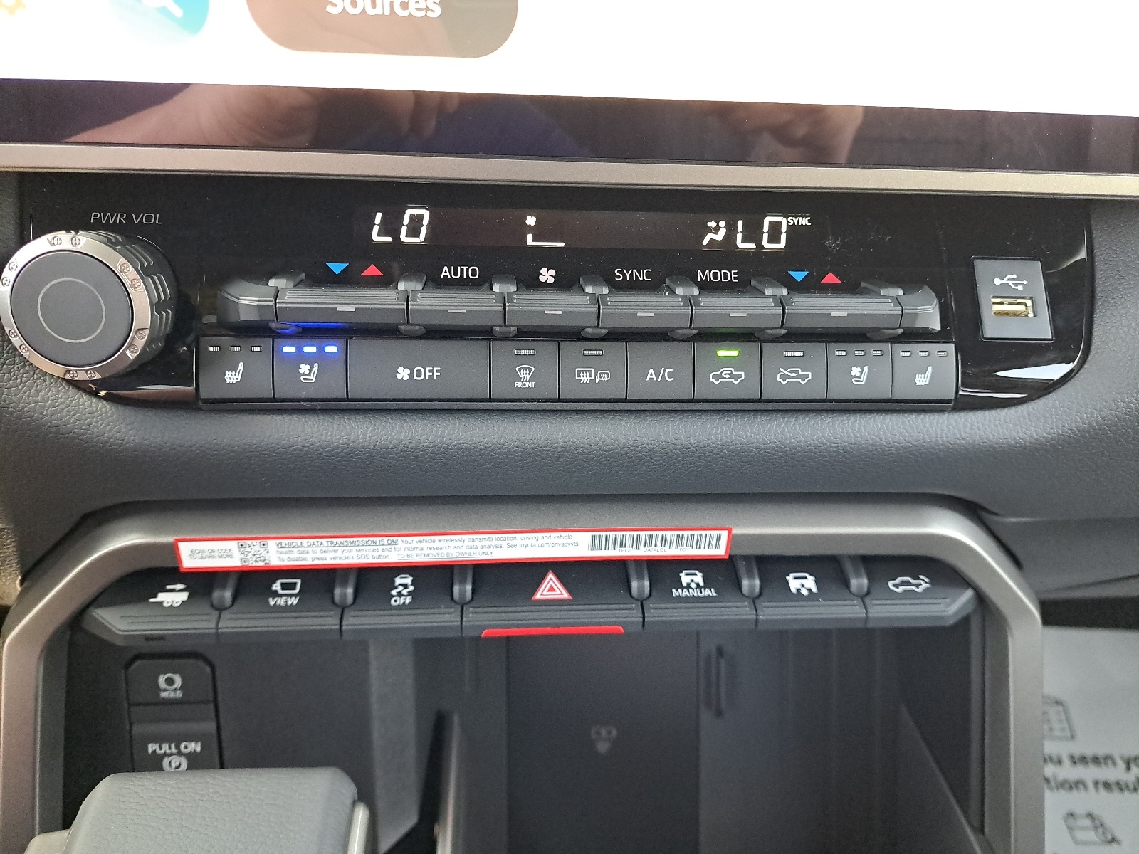 2025 Toyota Tundra Limited CrewMax photo 36