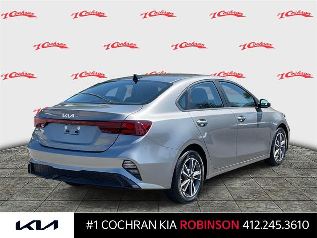 2022 Kia Forte LXS photo 3