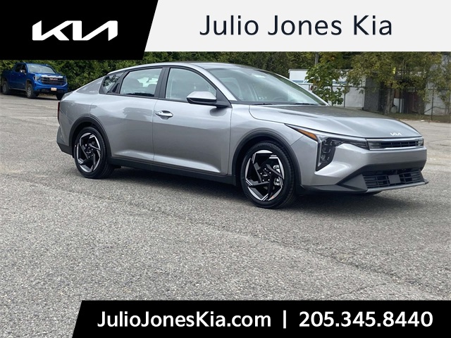 2025 Kia K4 EX's photo