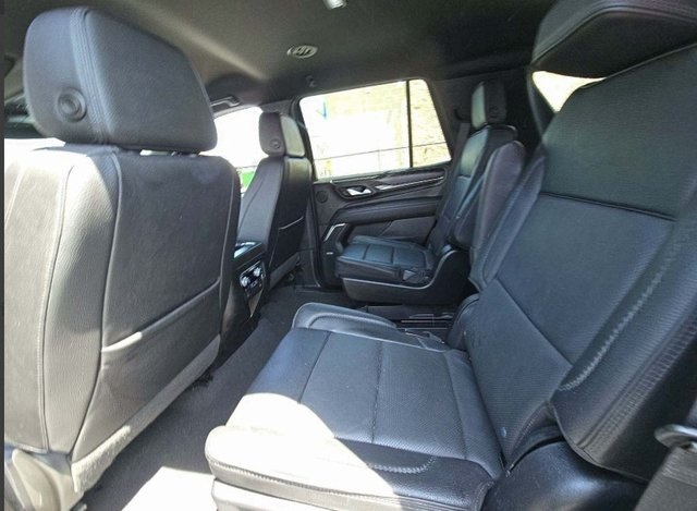 2023 Gmc Yukon Denali photo 4