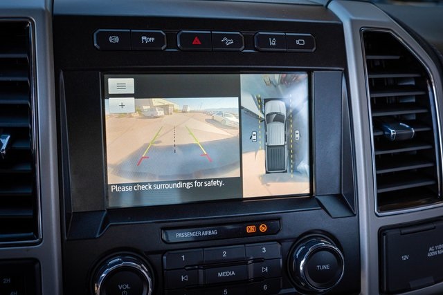 2021 Ford F-350 photo 22