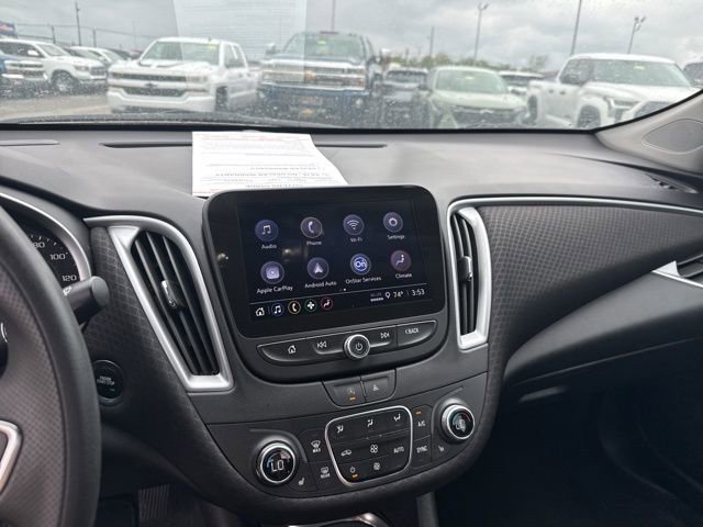 2024 Chevrolet Malibu 1LT photo 11