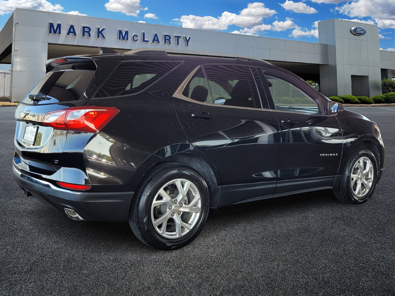 2020 Chevrolet Equinox LT photo 3