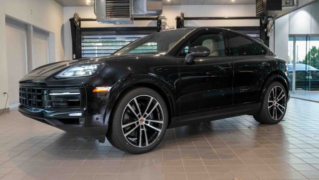 2025 Porsche Cayenne Coupe 