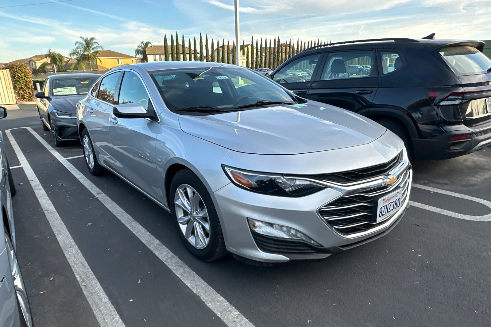 2019 Chevrolet Malibu 1LT photo 2