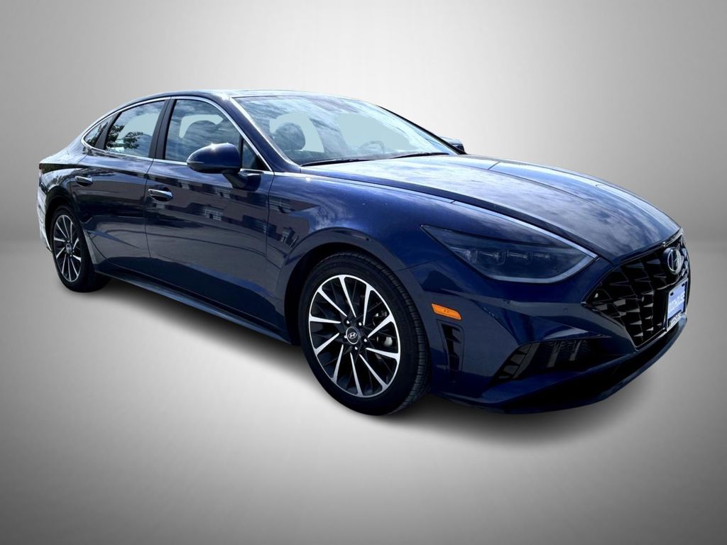2022 Hyundai Sonata Limited photo 3