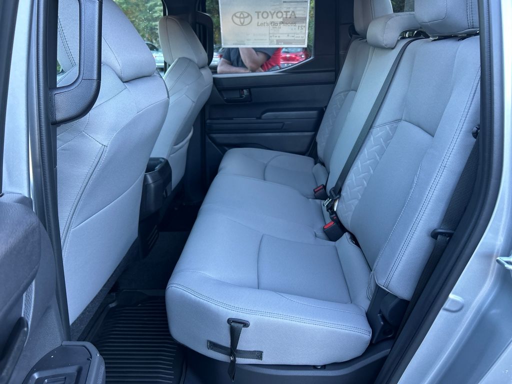 2025 Toyota Tacoma SR5 4x4 Double Cab photo 24
