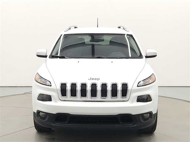 2018 Jeep Cherokee Latitude photo 2