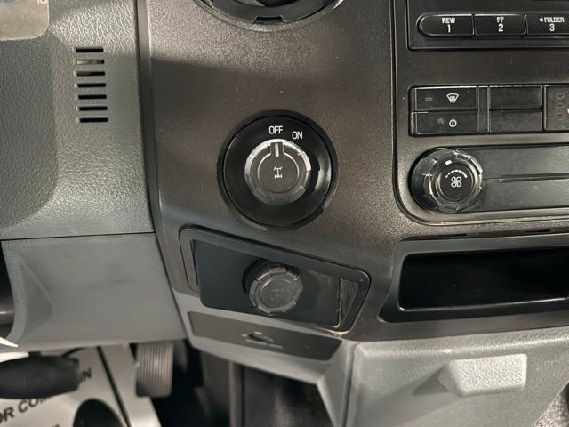 2012 Ford F-250 photo 17