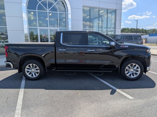 2021 Chevrolet Silverado 1500 LTZ photo 2