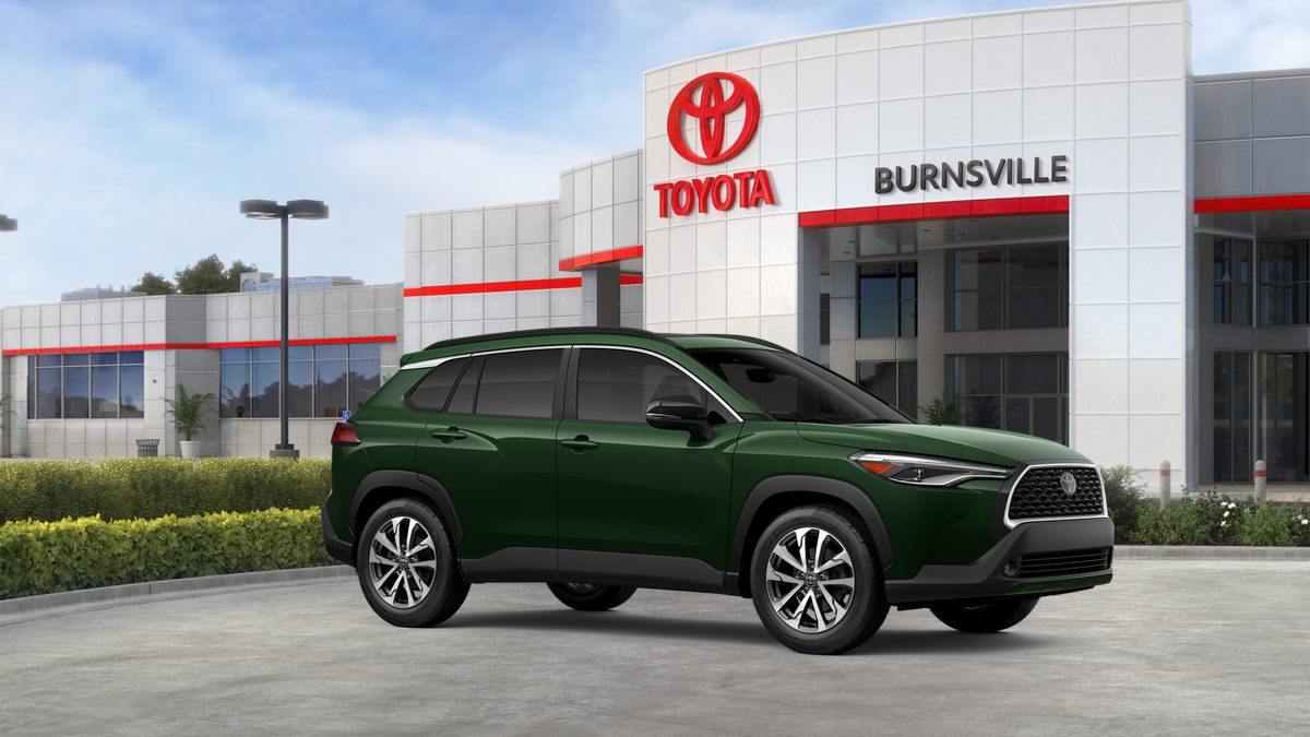 2025 Toyota Corolla Cross XLE photo 11