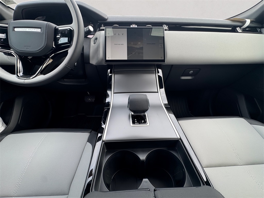 2026 Land Rover Range Rover Velar S photo 11