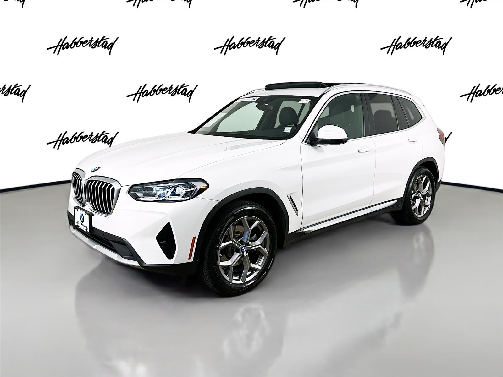 2023 BMW X3 30i's photo