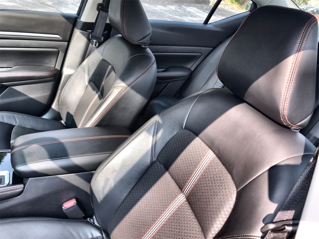 2024 Nissan Altima 2.5 SR photo 11