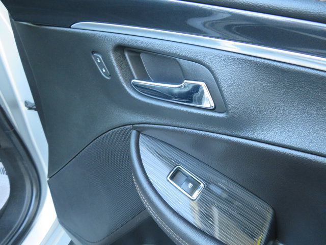 2018 Chevrolet Impala 1LT photo 12