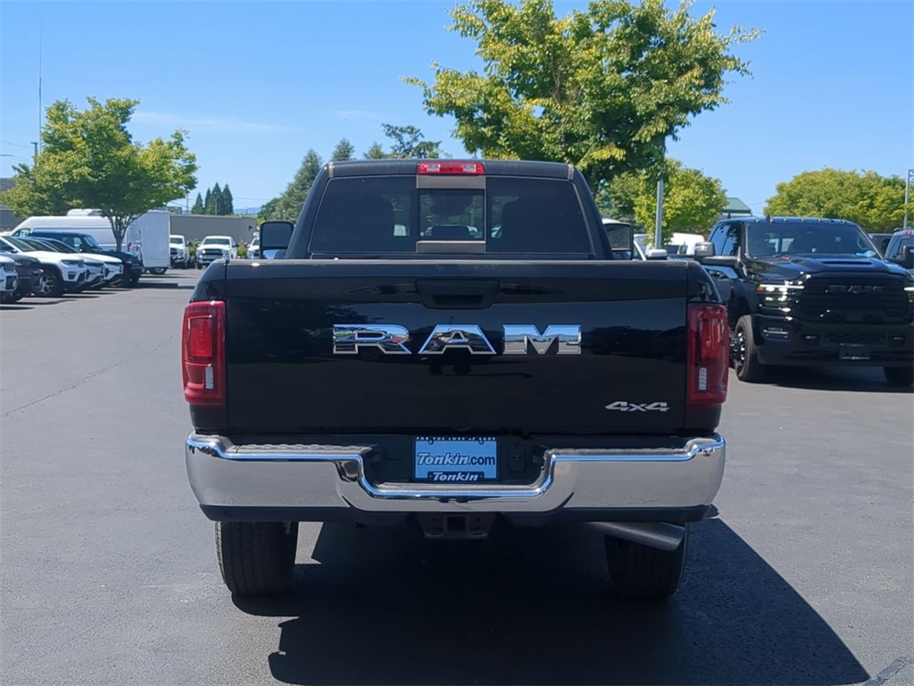 2025 Ram 3500 Tradesman photo 4