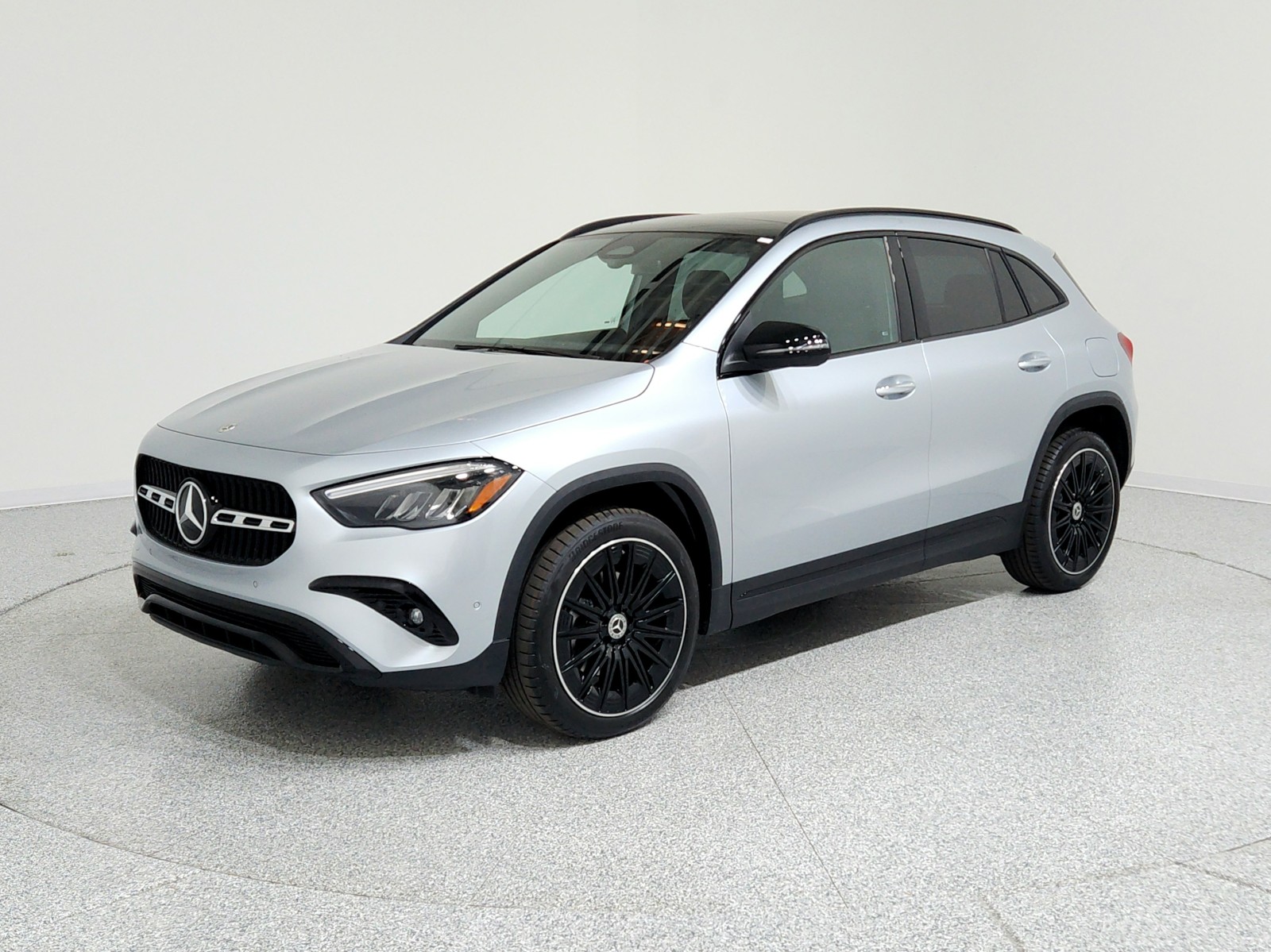 2026 Mercedes-Benz GLA GLA 250's photo