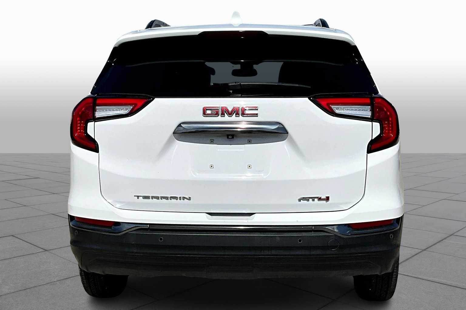 2022 Gmc Terrain AT4 photo 3