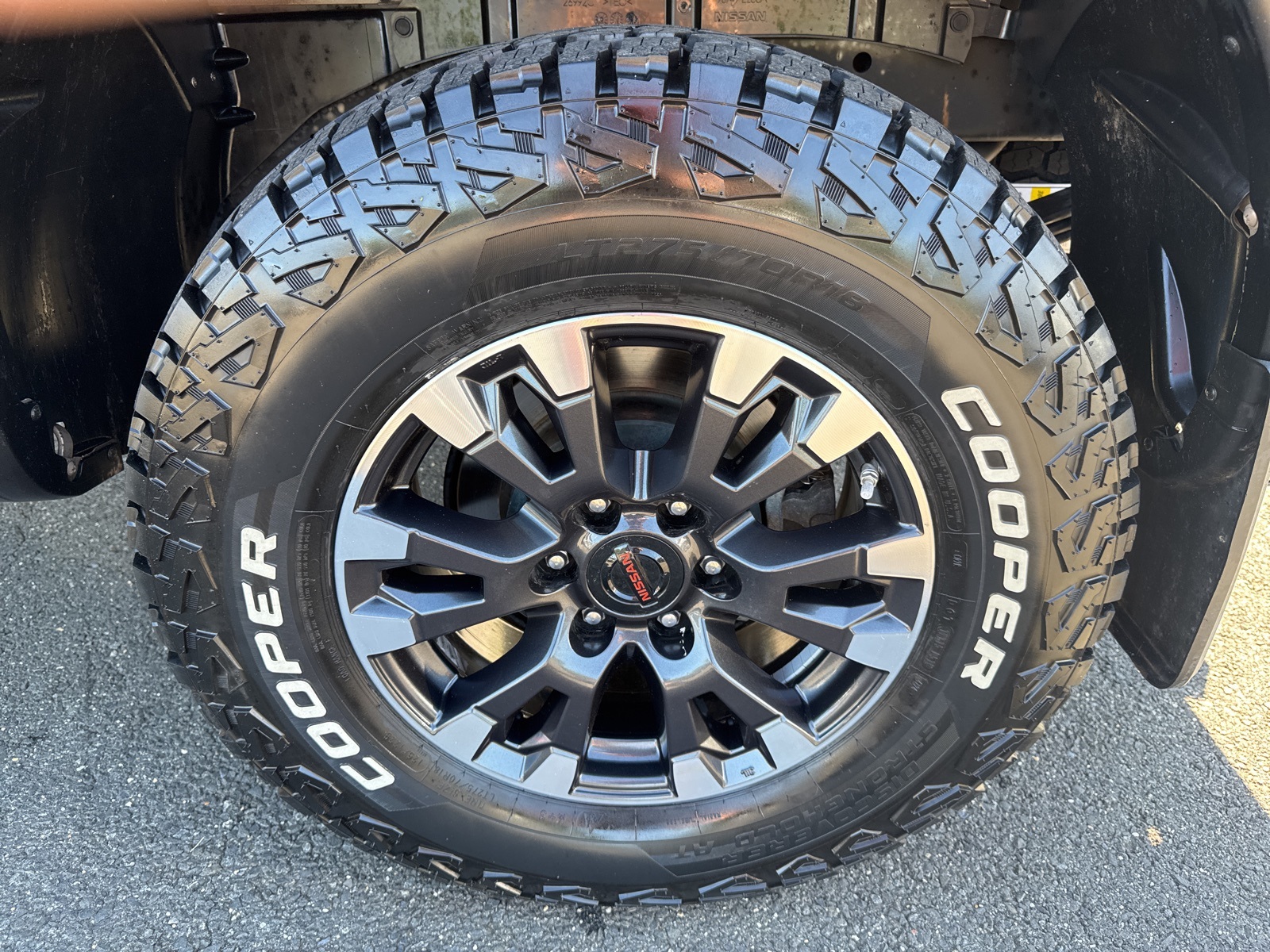 2021 Nissan Titan PRO-4X photo 23