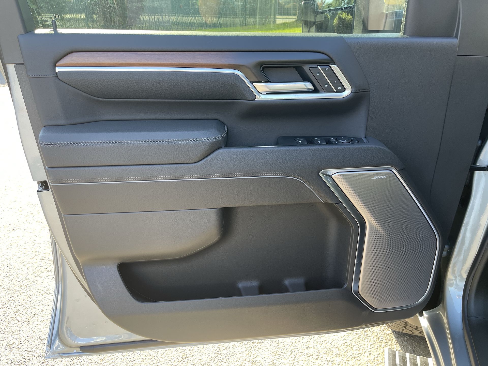 2026 Gmc Sierra 3500 HD Denali photo 23