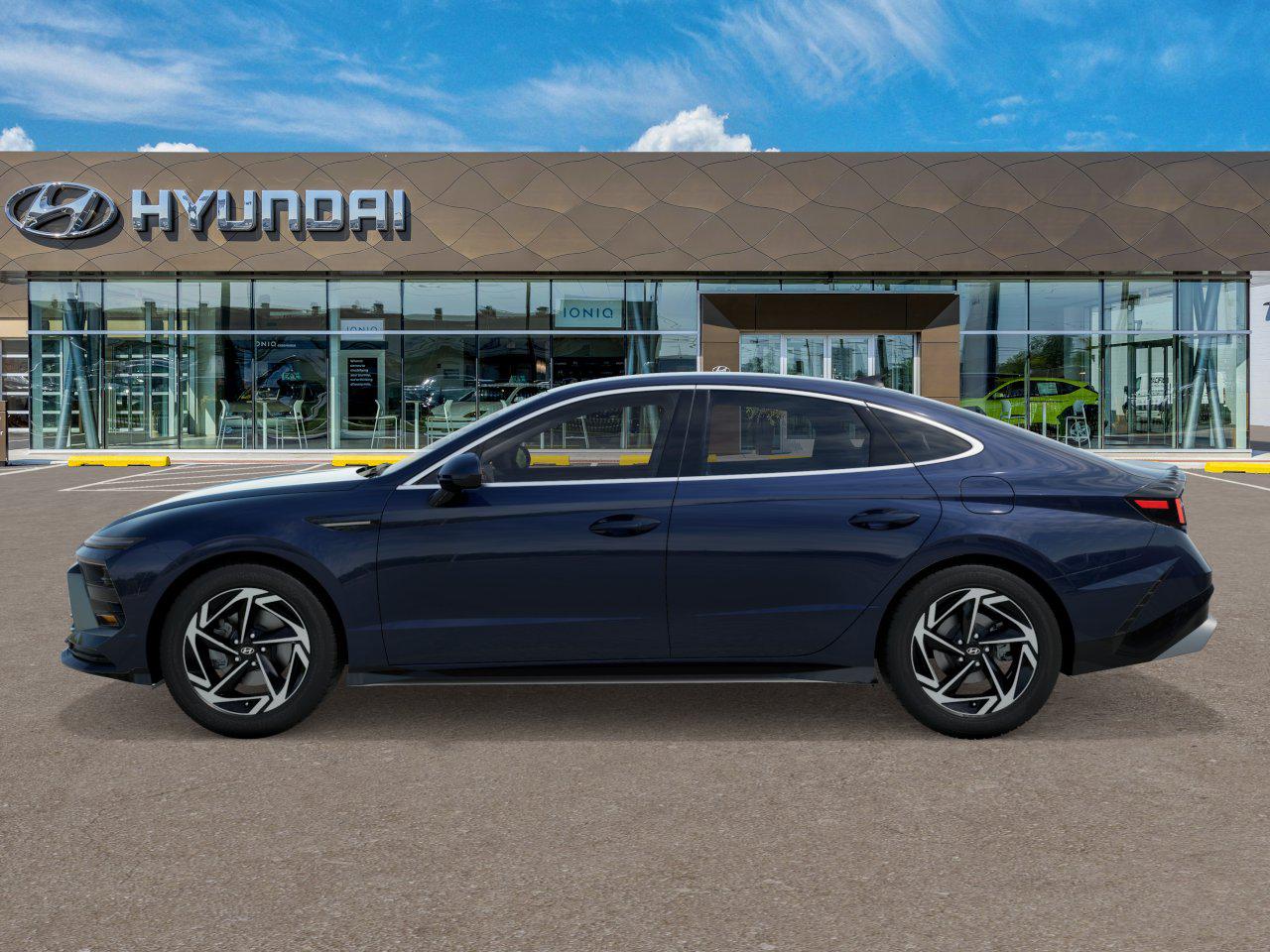2026 Hyundai Sonata SEL Sport photo 3