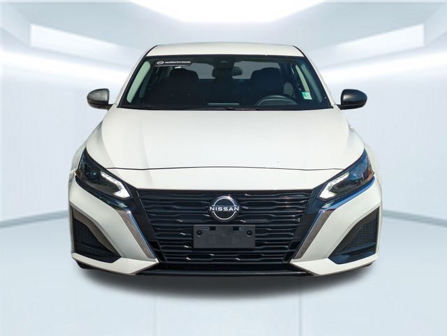 2024 Nissan Altima 2.5 S photo 8