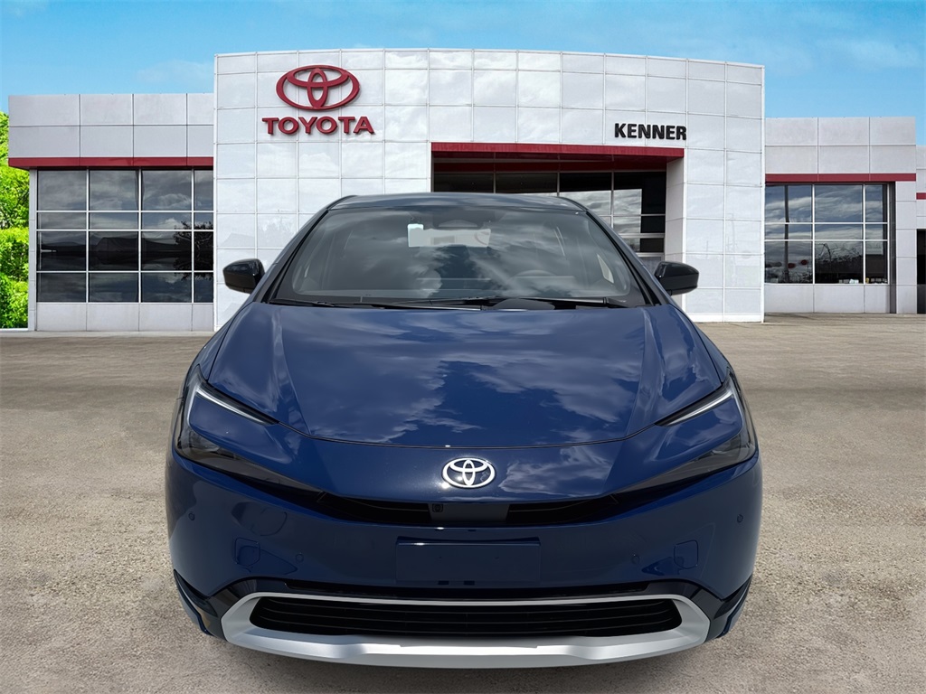 2025 Toyota Prius Plug-in Hybrid XSE Premium photo 2