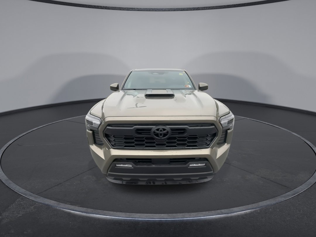 2025 Toyota Tacoma TRD Sport 4x4 Double Cab photo 3