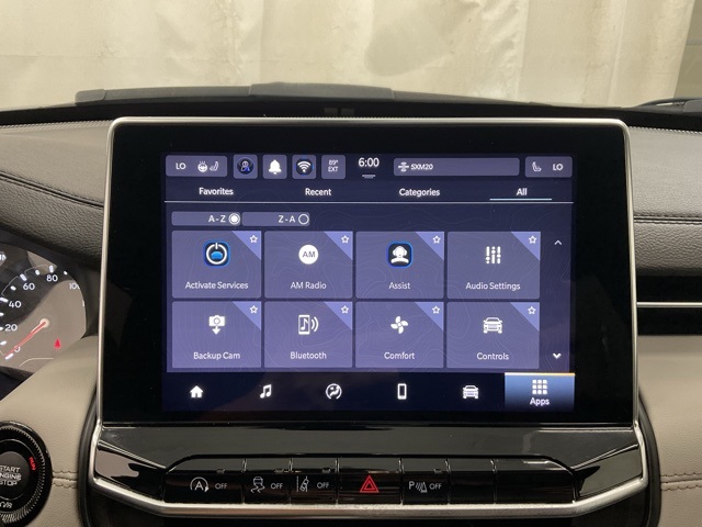 Used 2024 White Jeep Limited image 18