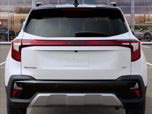 2025 Kia Seltos S photo 13