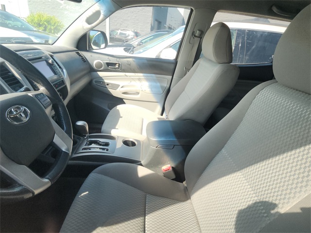 2013 Toyota Tacoma V6 PreRunner photo 4