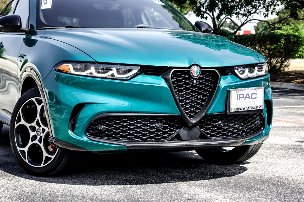 2024 Alfa Romeo Tonale Veloce photo 3