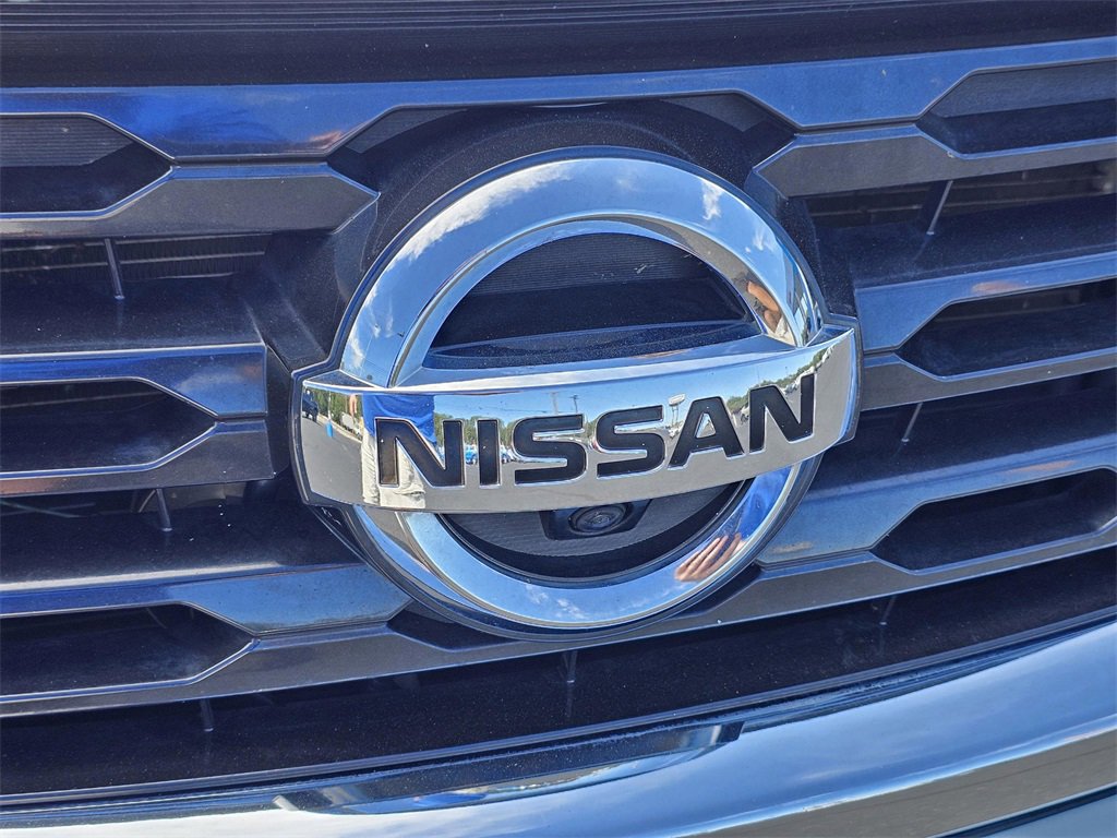 2020 Nissan Pathfinder SL photo 3