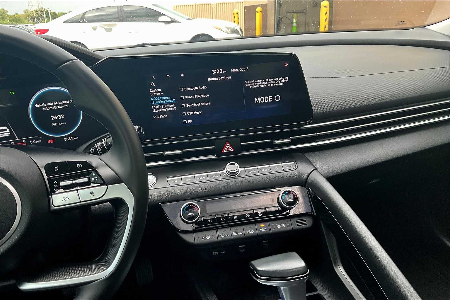2022 Hyundai Elantra Hybrid Limited photo 6