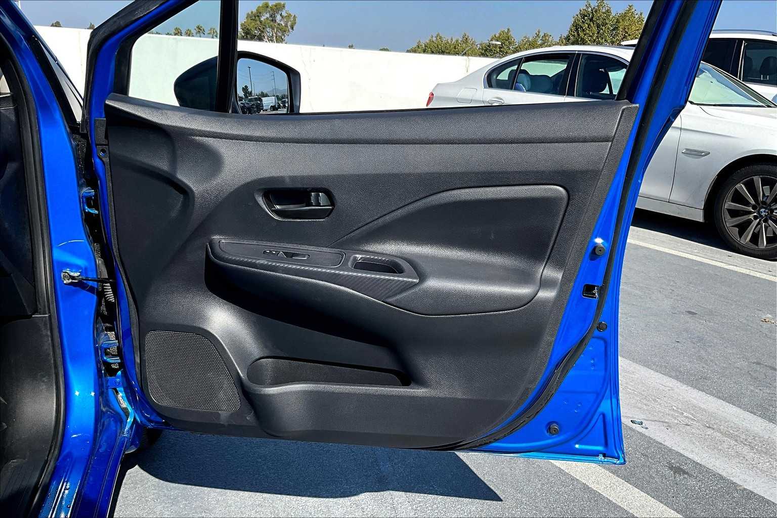 2024 Nissan Versa S photo 19