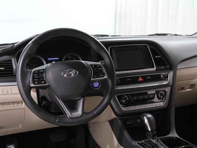 2018 Hyundai Sonata SEL photo 6