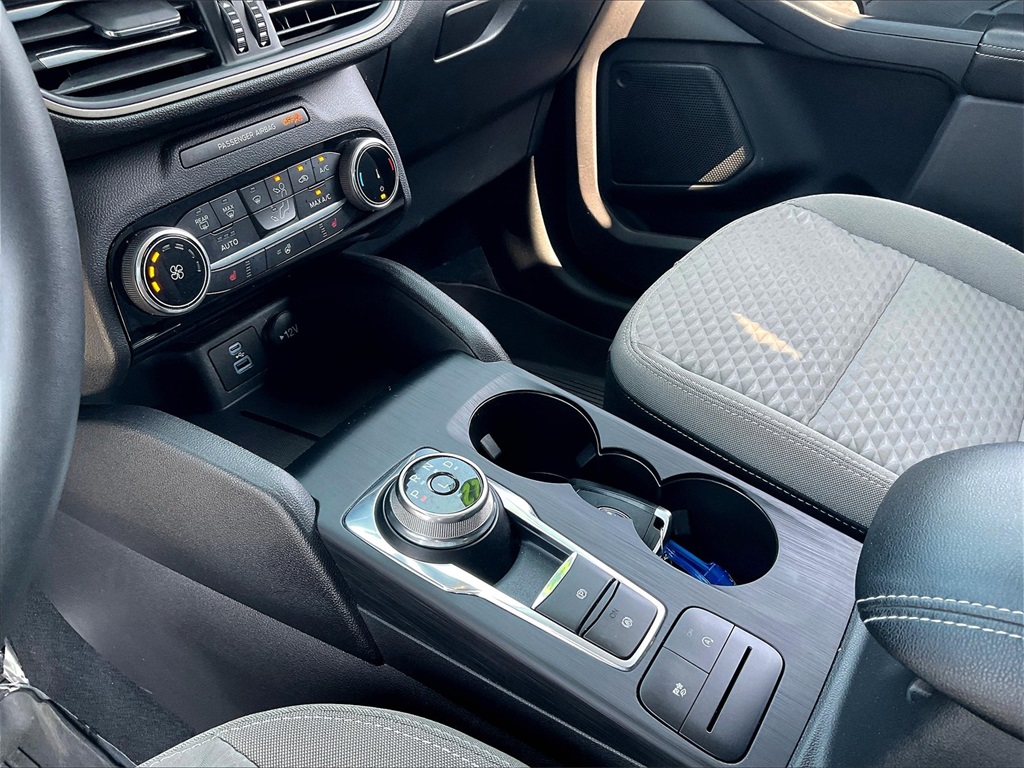 2022 Ford Escape SE photo 19