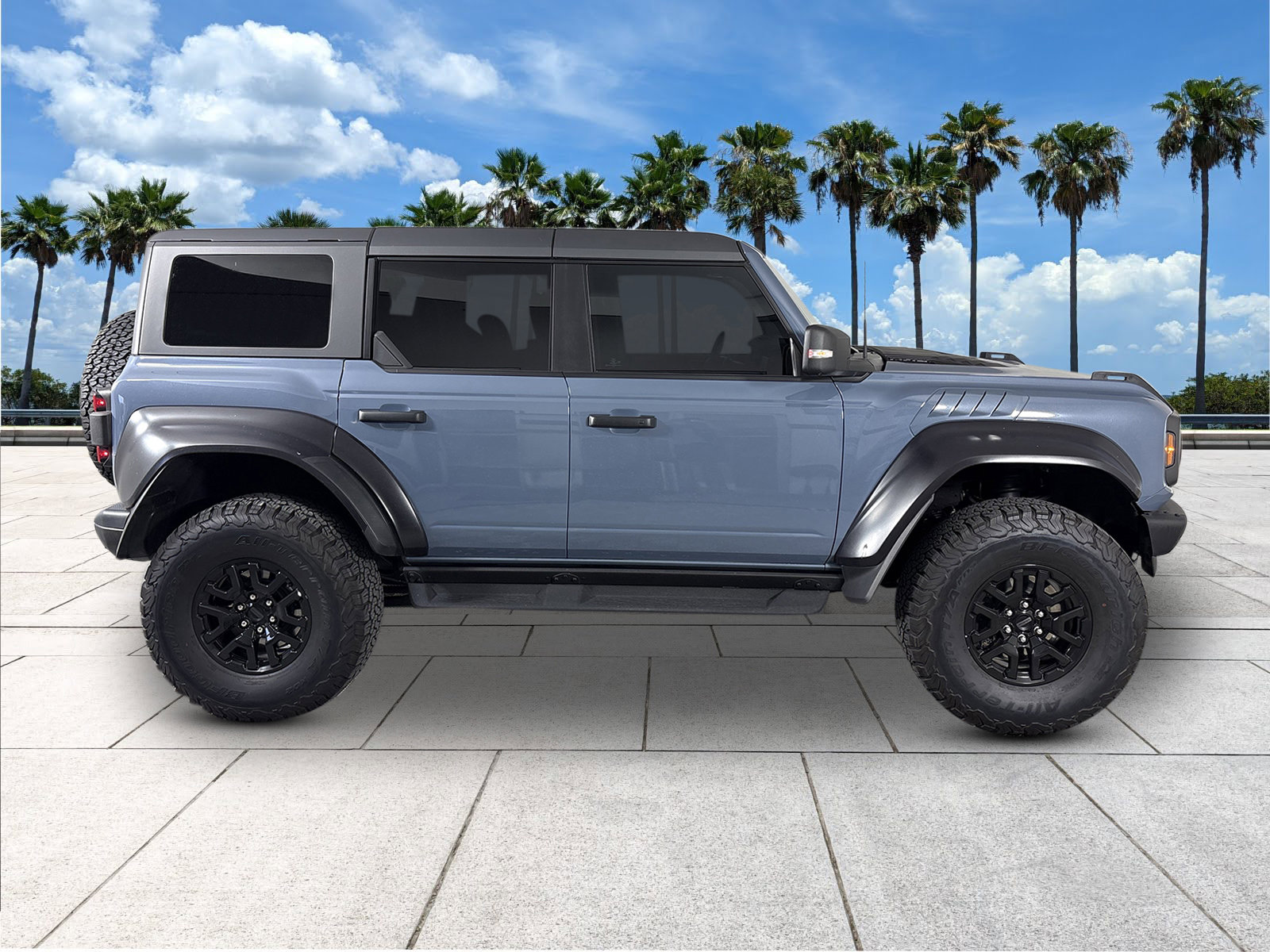2023 Ford Bronco Raptor photo 11
