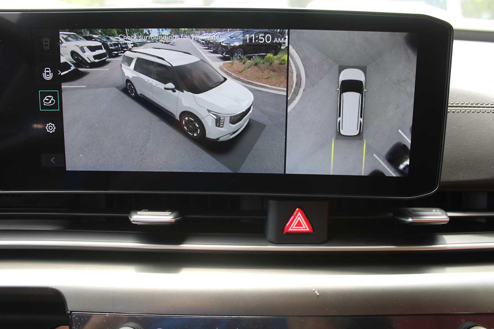 2025 Kia Carnival SX Prestige photo 61