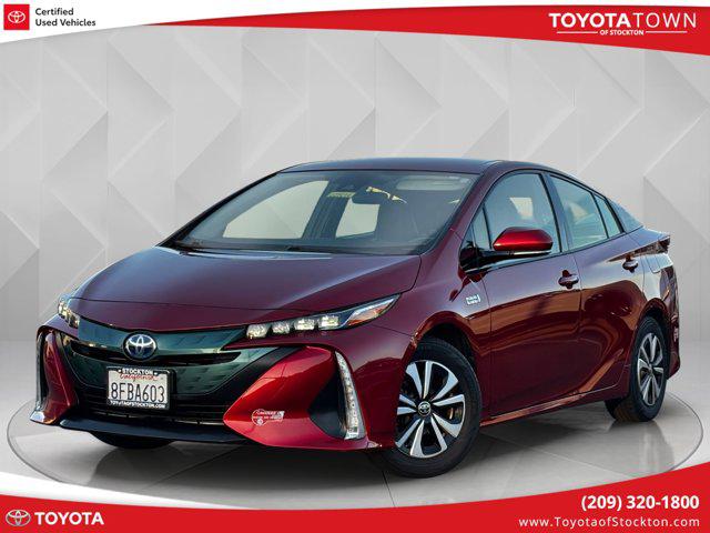 2018 Toyota Prius Prime Premium's photo