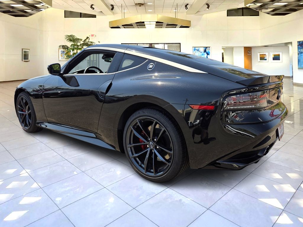 2025 Nissan Z Performance photo 3
