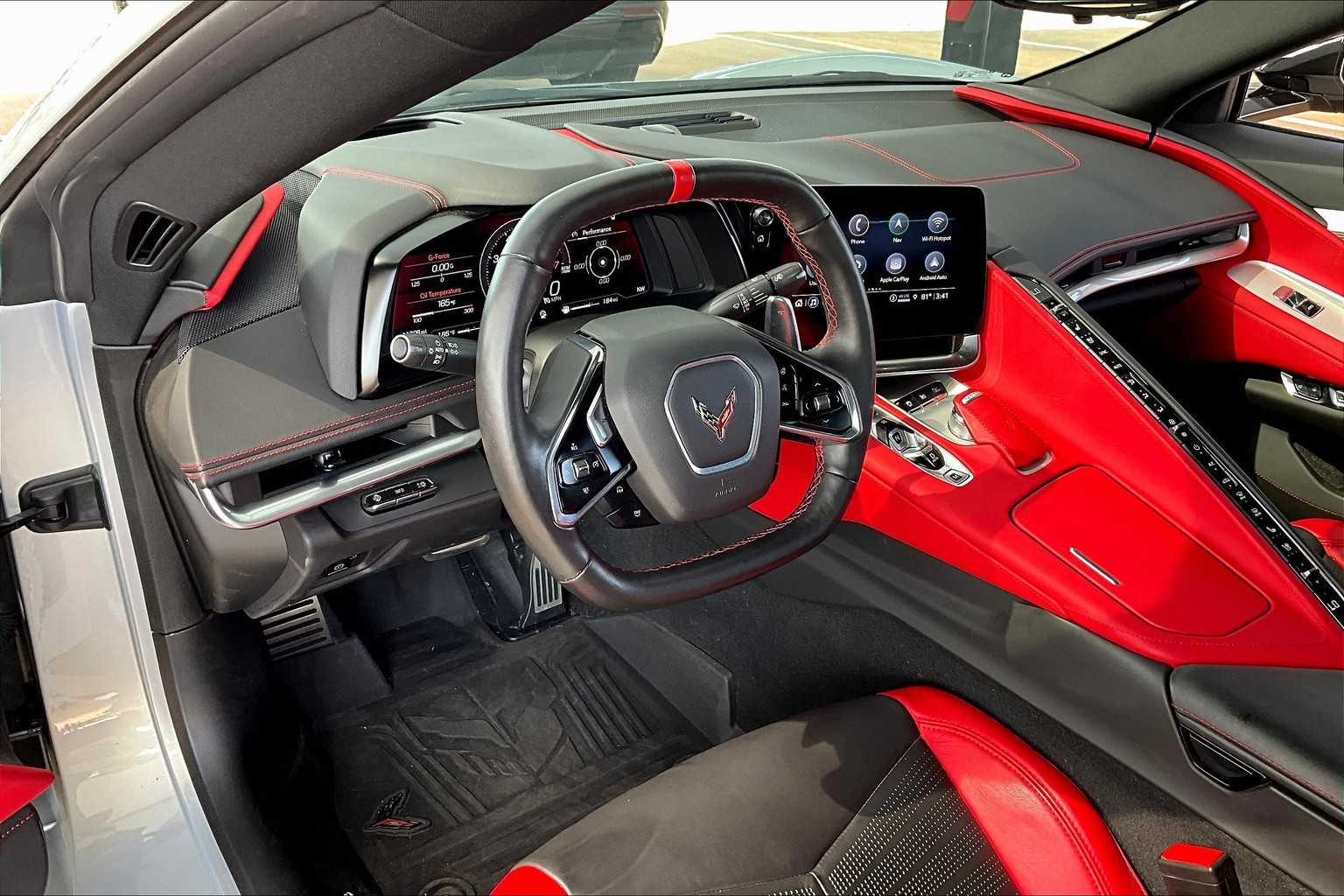 2022 Chevrolet Corvette 2LT photo 14